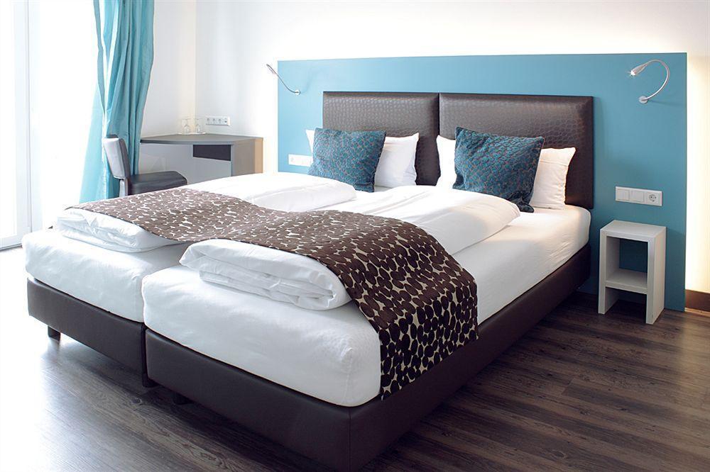Hotel Volapuek Κωνσταντία Εξωτερικό φωτογραφία
